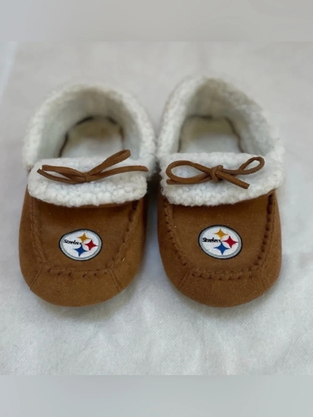Pittsburgh Steelers Kids 5/6 Cozy Sherpa Slippers NFL House Shoes